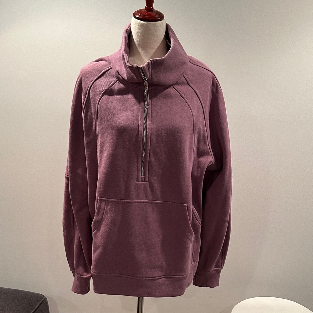 Lululemon women’s half zip sweatshirt